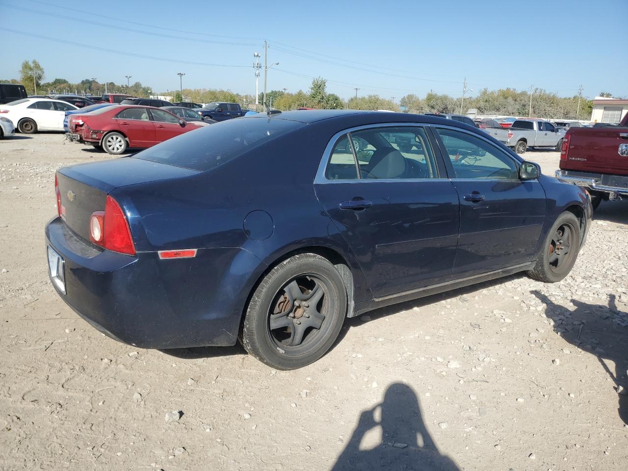 2011 Chevrolet Malibu - Image 3