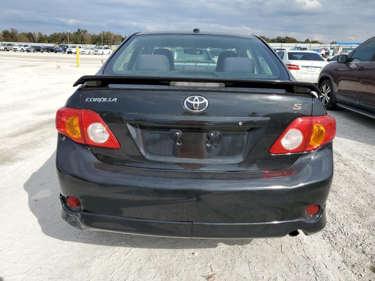 2009 Toyota Corolla Base VIN: 1NXBU40E89Z051067 Lot: 77993854