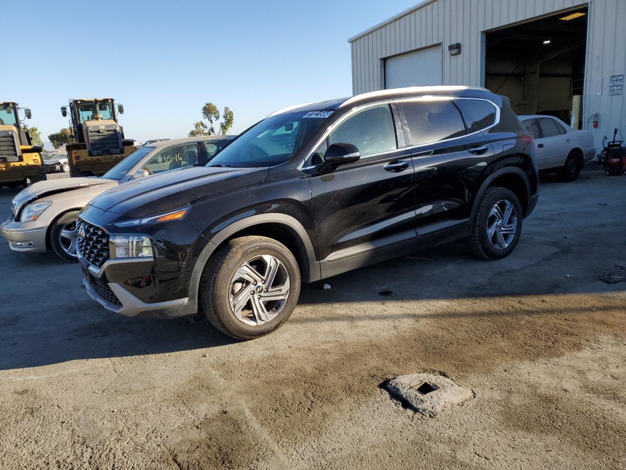 2023 Hyundai Santa Fe - Image 1