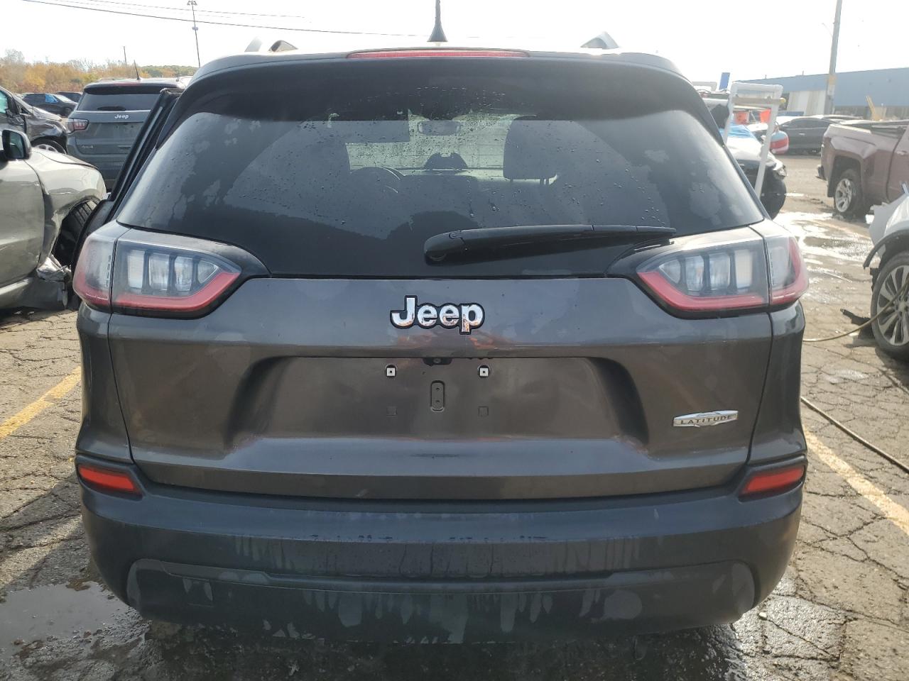 2019 Jeep Cherokee Latitude Plus VIN: 1C4PJLLB9KD205693 Lot: 76893424