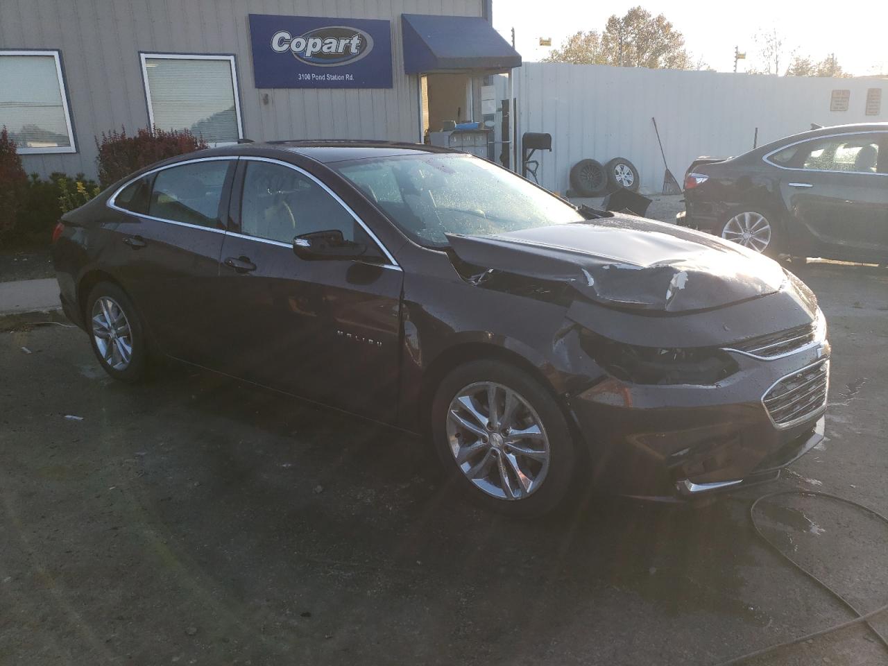 2016 Chevrolet Malibu - Image 4