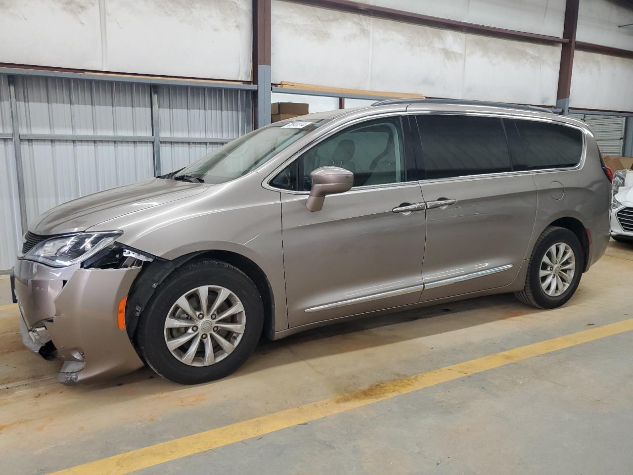 2C4RC1BGXHR654293 2017 CHRYSLER PACIFICA - Image 1