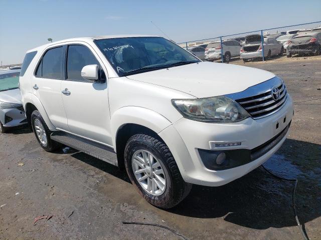 MHFYX59G5F8073228 - 2015 TOYOTA FORTUNER - #undefined