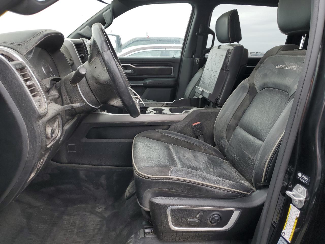 2021 RAM 1500 - Image 7