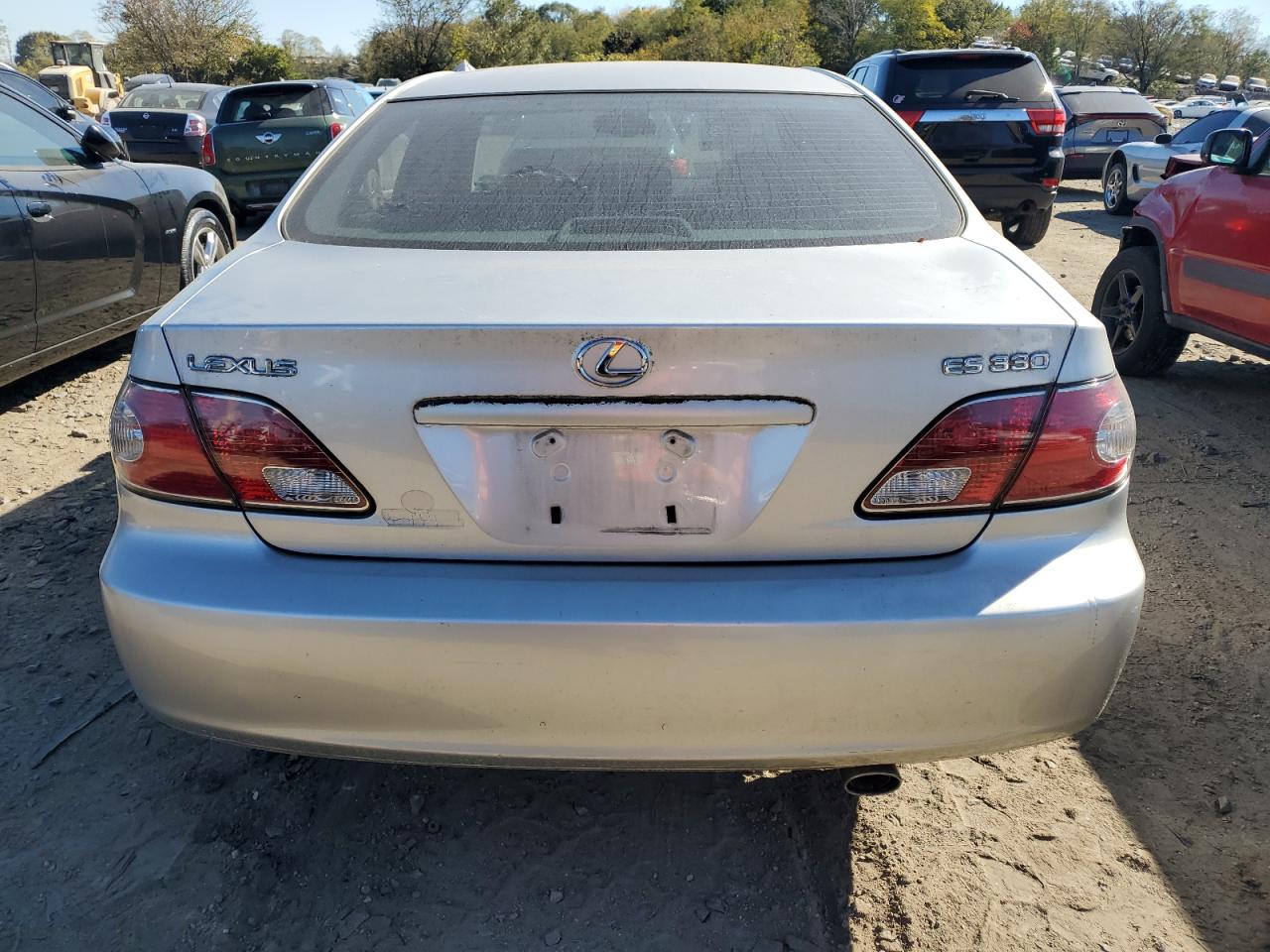 2004 Lexus ES - Image 6