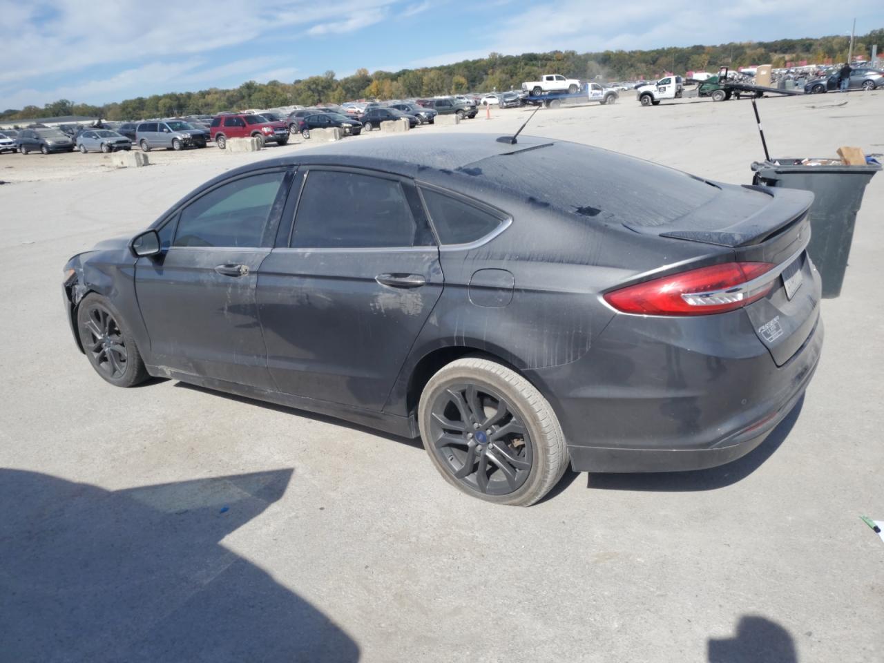 2018 Ford Fusion - Image 2