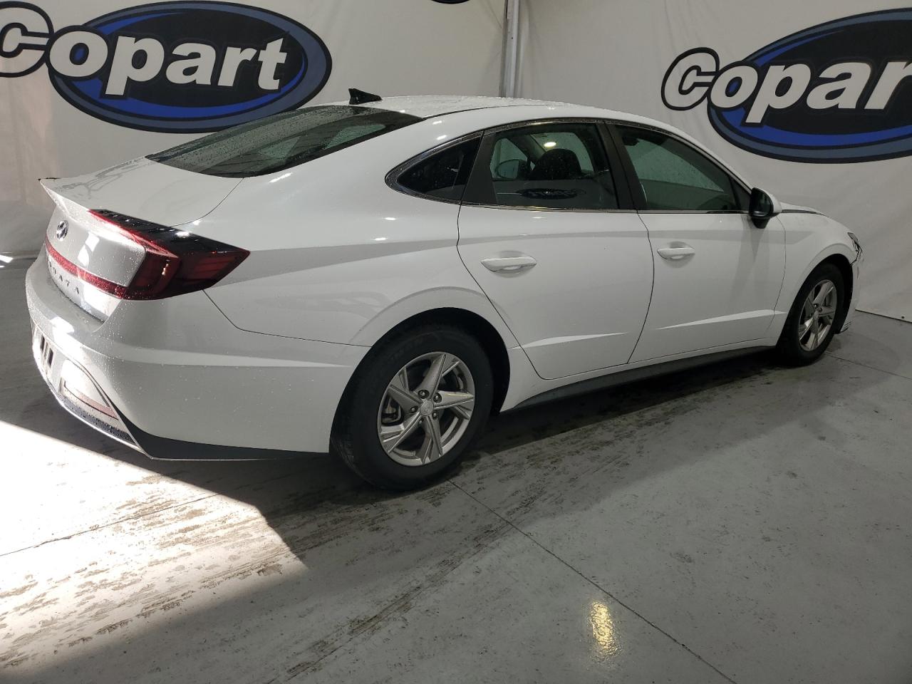 2022 Hyundai Sonata - Image 3