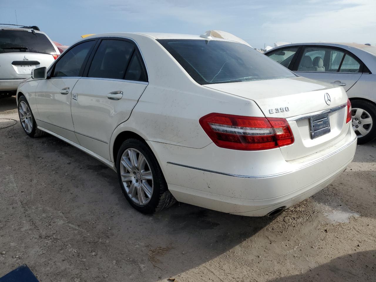 2013 Mercedes-Benz E-klasse - Image 2
