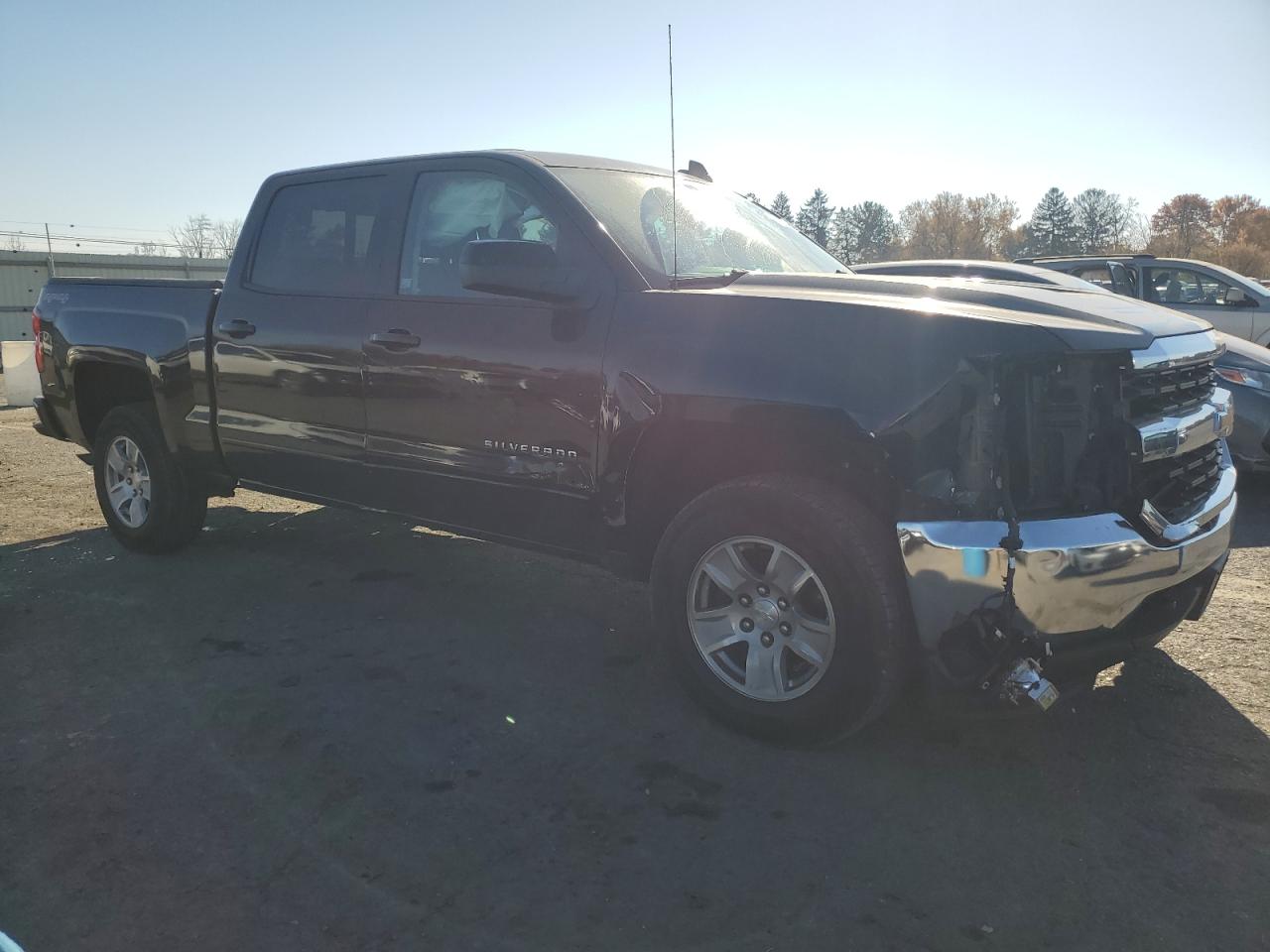 2017 Chevrolet Silverado - Image 4
