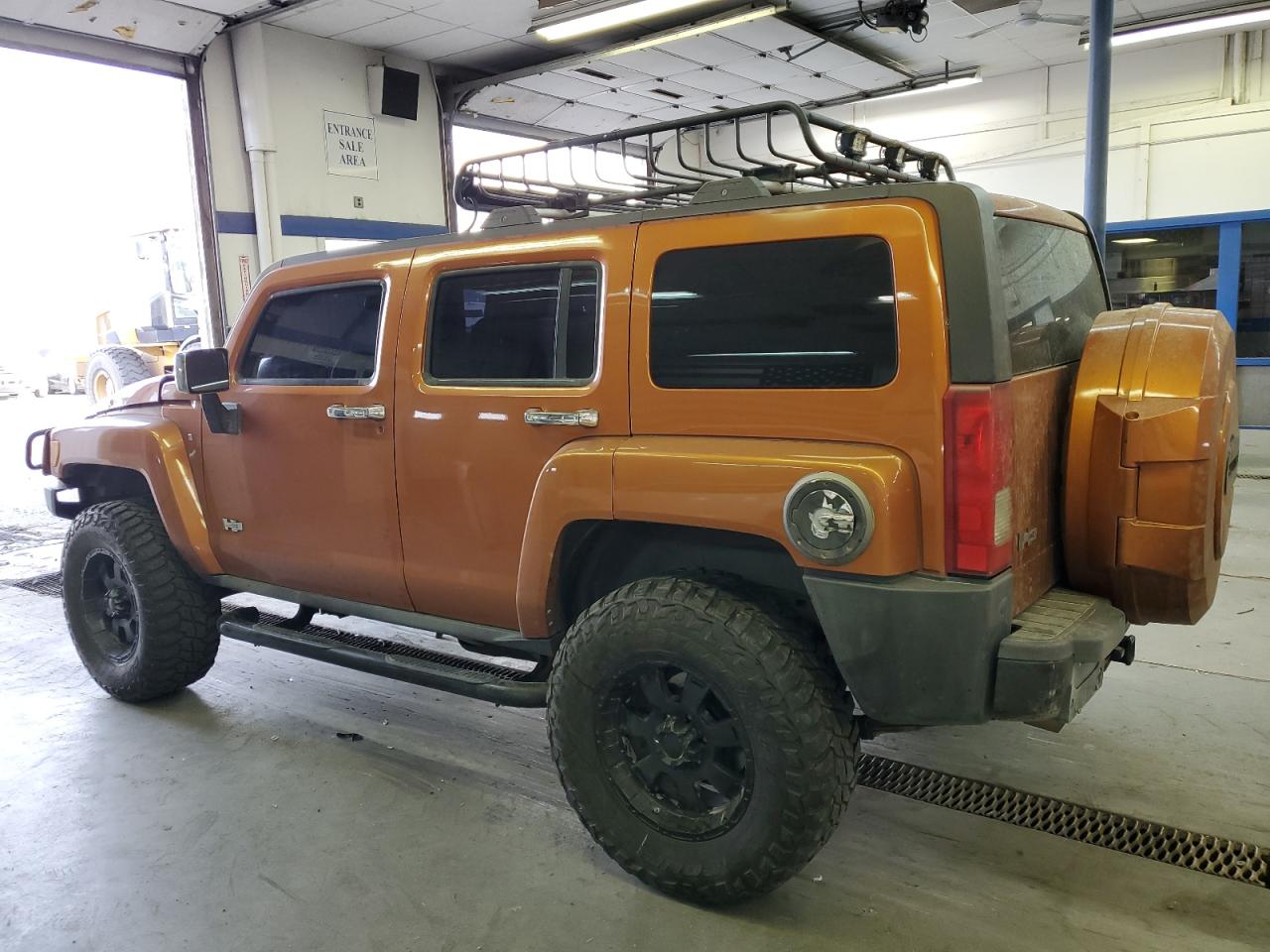2007 Hummer H3 - Image 2