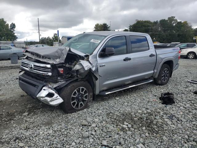 2017 Toyota Tundra Crewmax Sr5