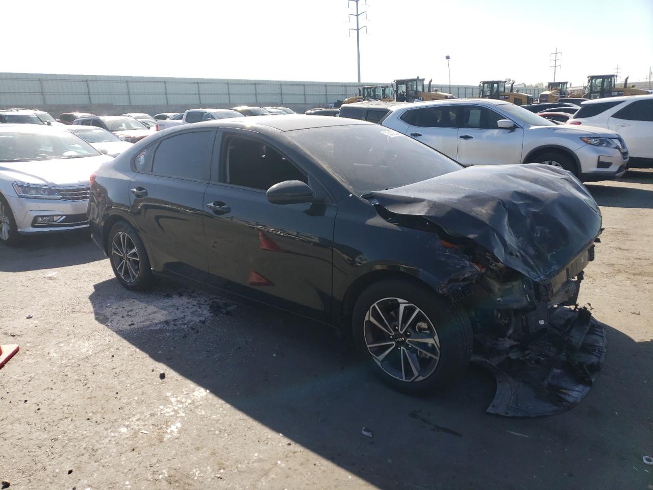 VIN 3KPF24AD3NE433114 2022 KIA FORTE no.4