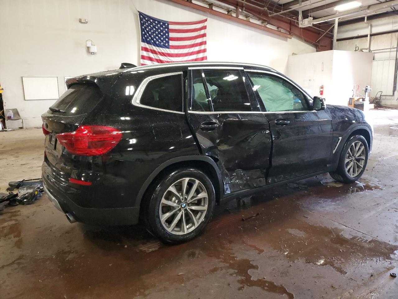 VIN 5UXTR9C52KLE11921 2019 BMW X3 no.3