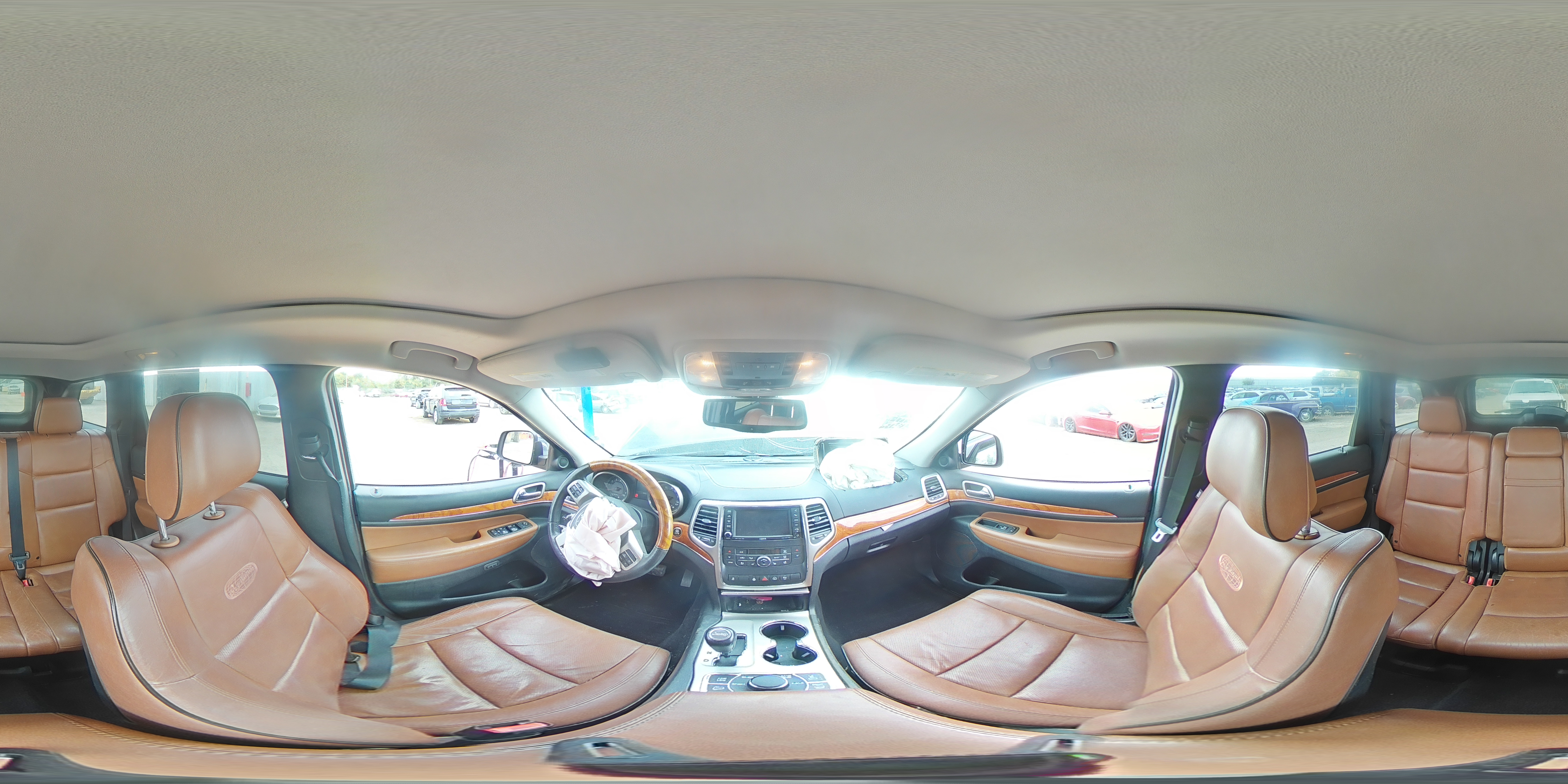 2013 Jeep Grand Cherokee - Image 14