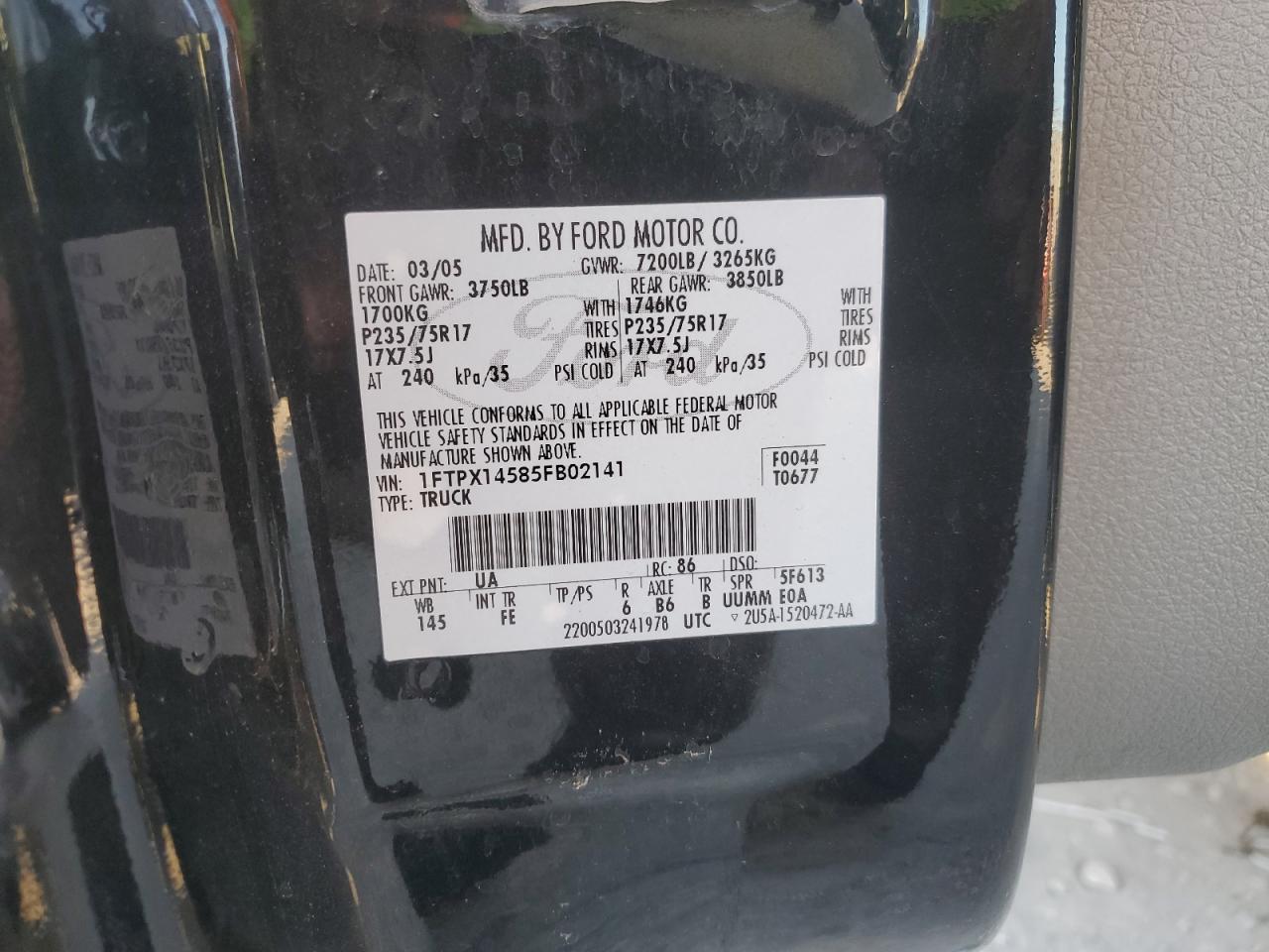 2005 Ford F-150 - Image 14