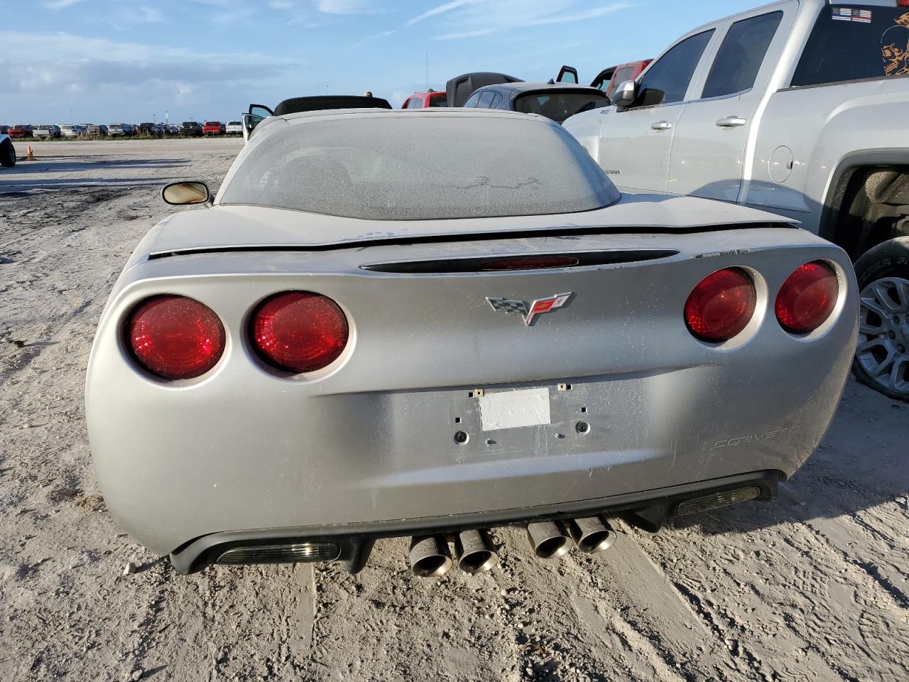 2005 Chevrolet Corvette VIN: 1G1YY24U455134095 Lot: 76805784