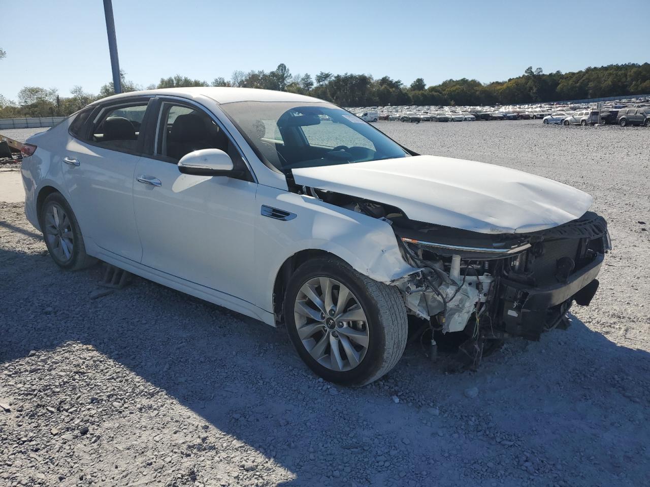 2018 Kia Optima - Image 4