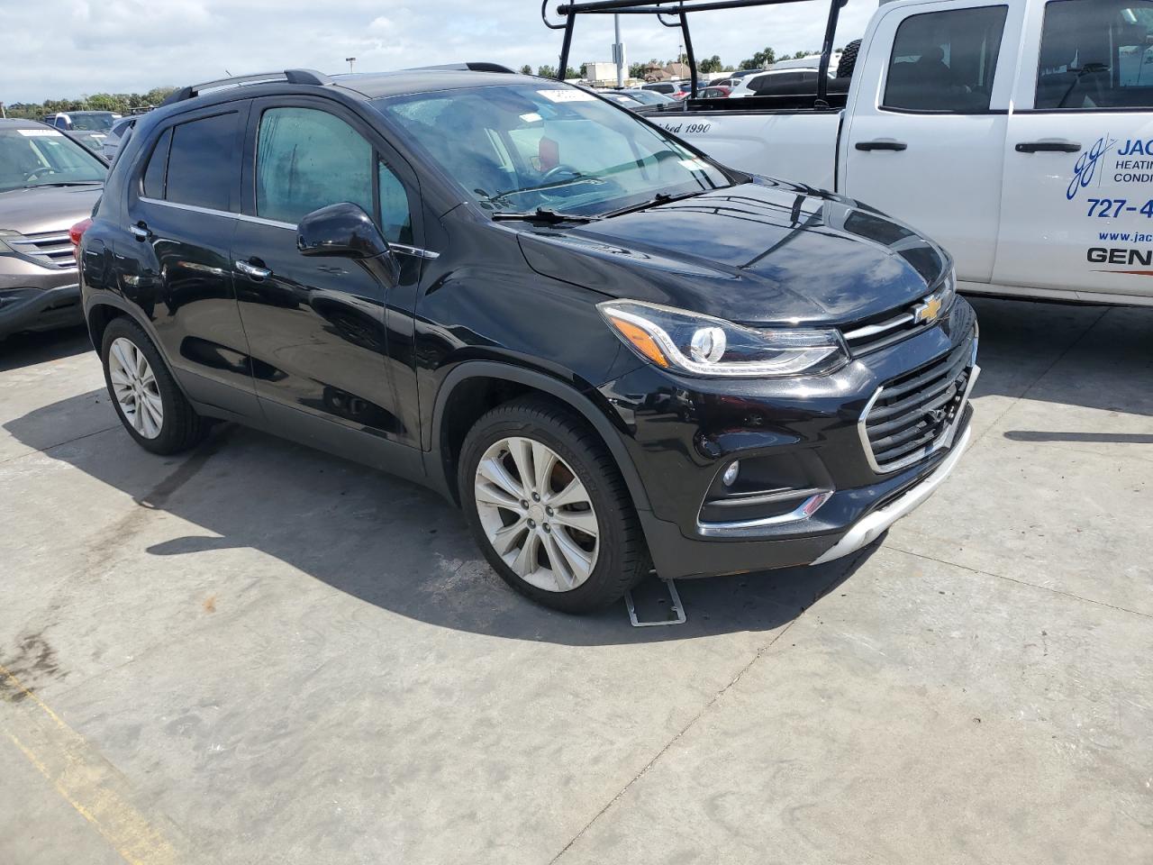 2017 Chevrolet Trax - Image 4