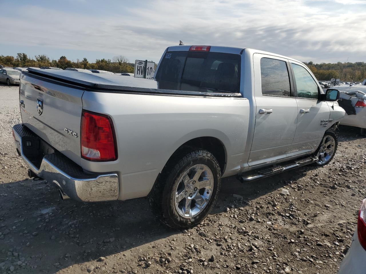 2019 RAM 1500 - Image 3