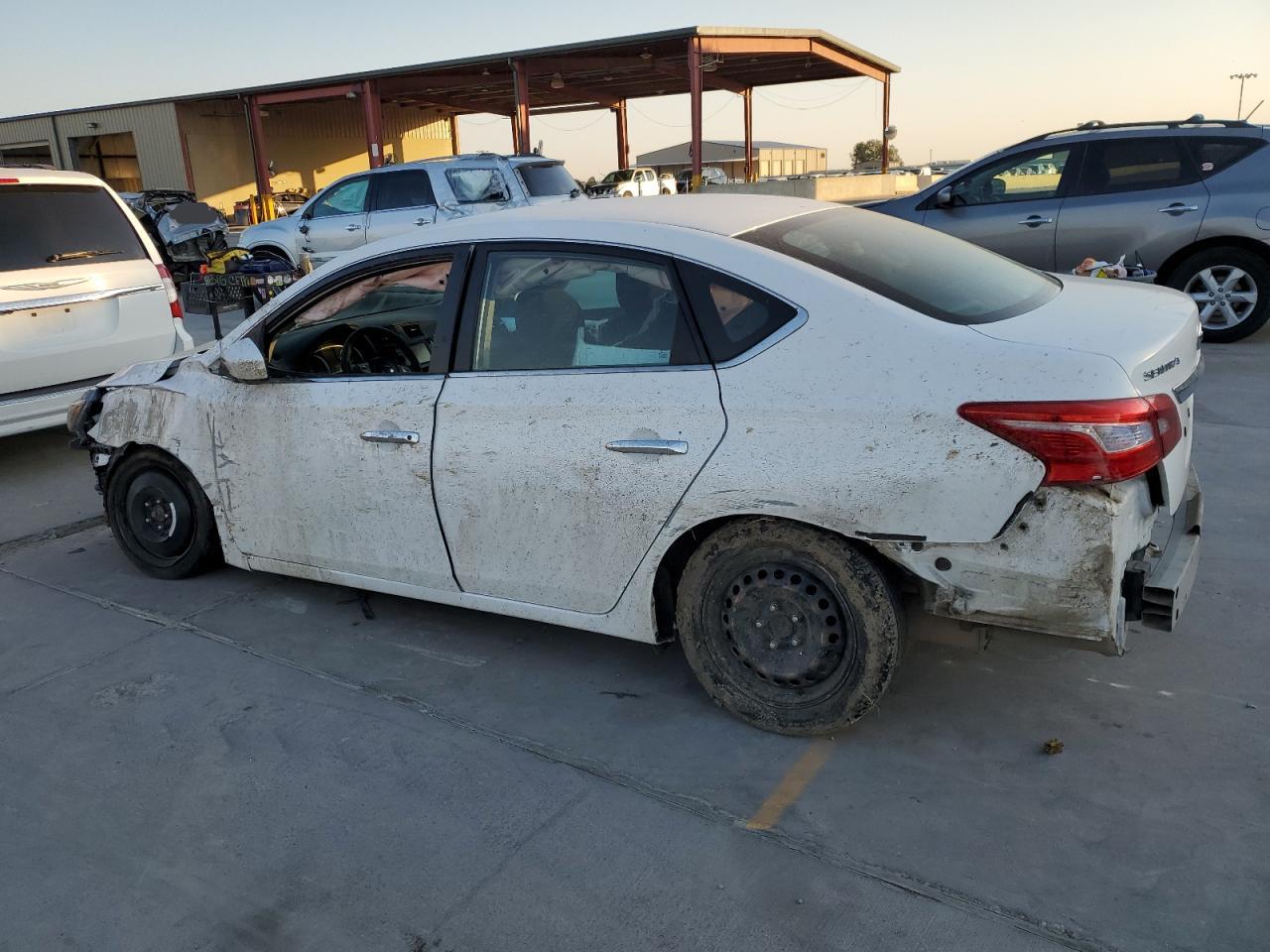 2019 Nissan Sentra - Image 4