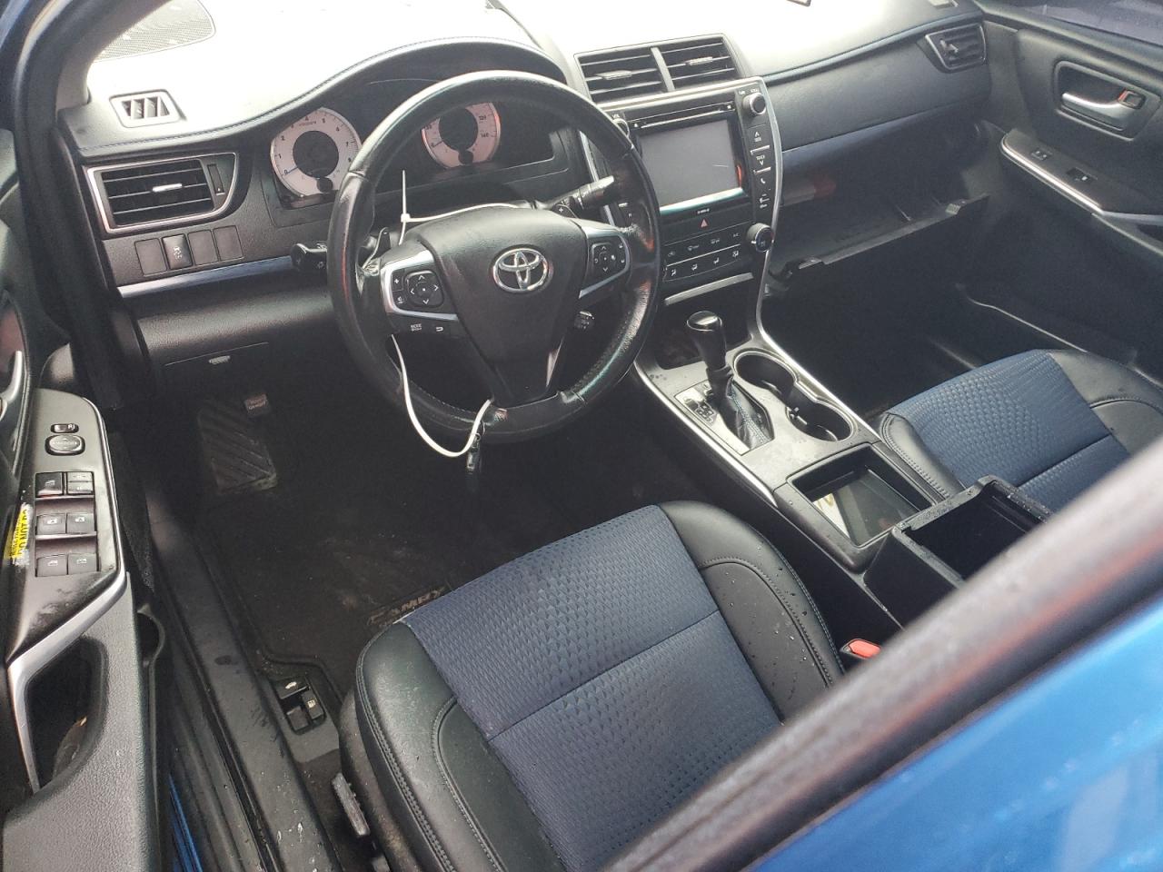 2016 Toyota Camry - Image 8