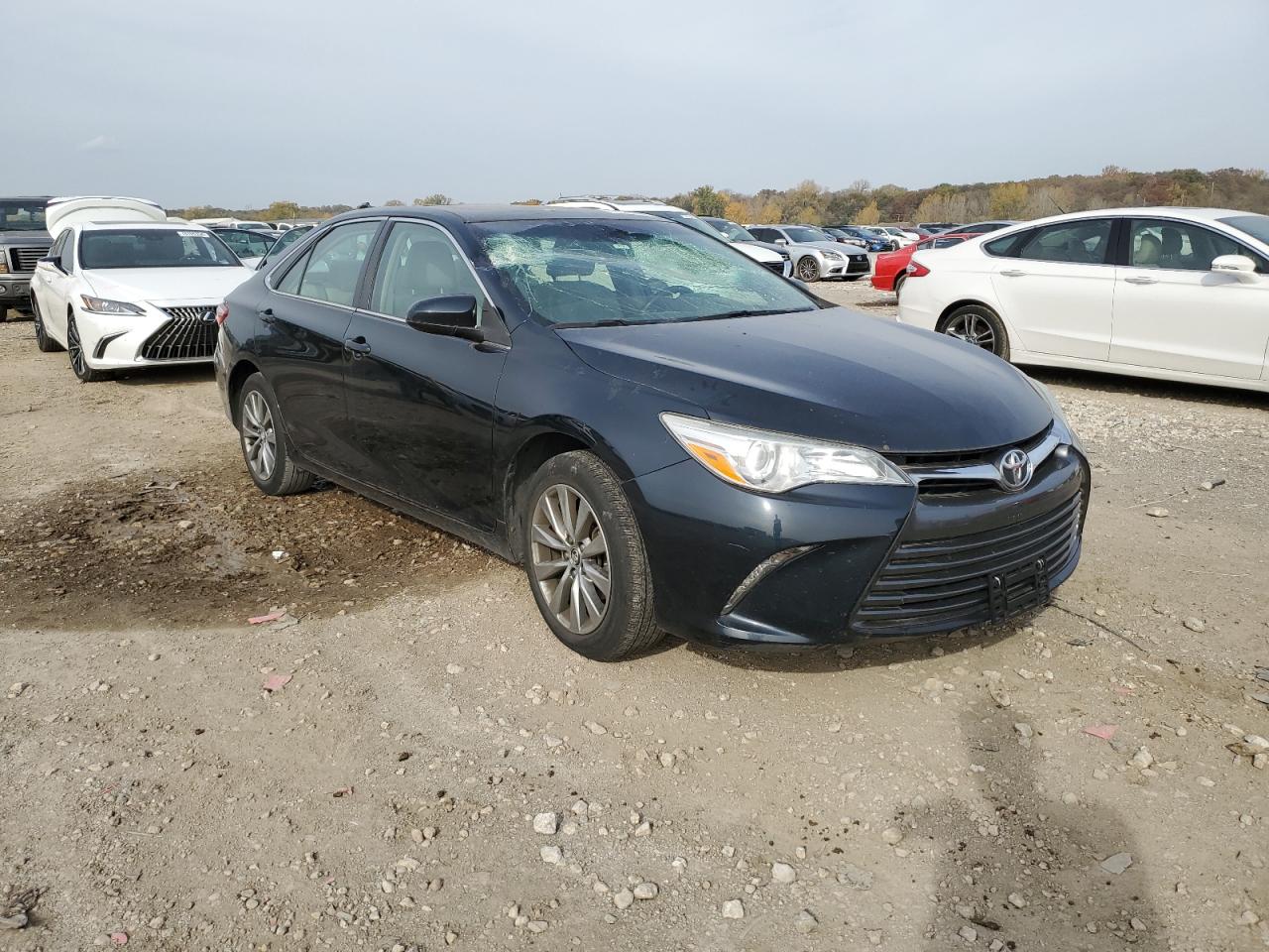 2015 Toyota Camry - Image 4