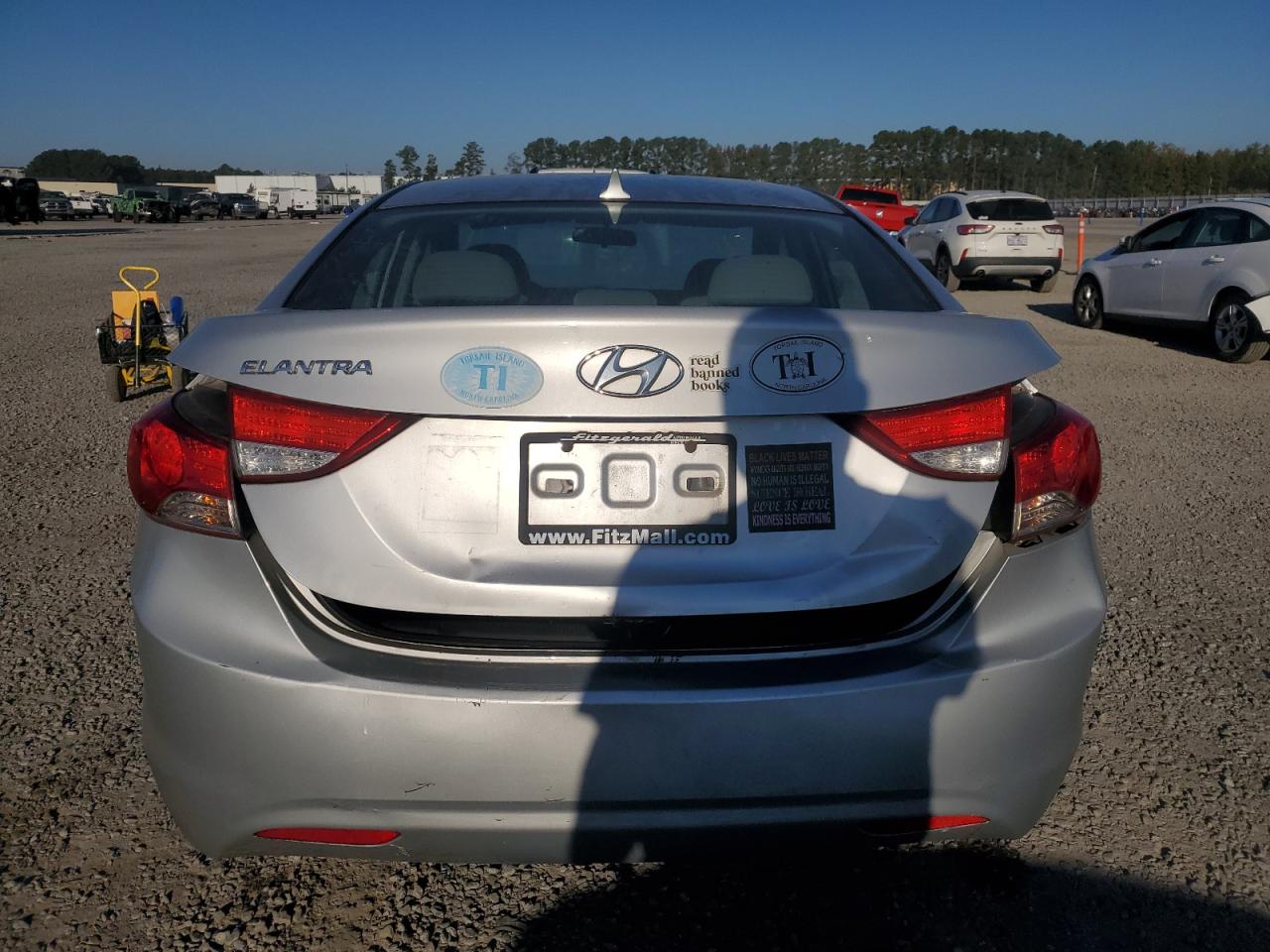 2013 Hyundai Elantra Gls VIN: 5NPDH4AE4DH322323 Lot: 77395244