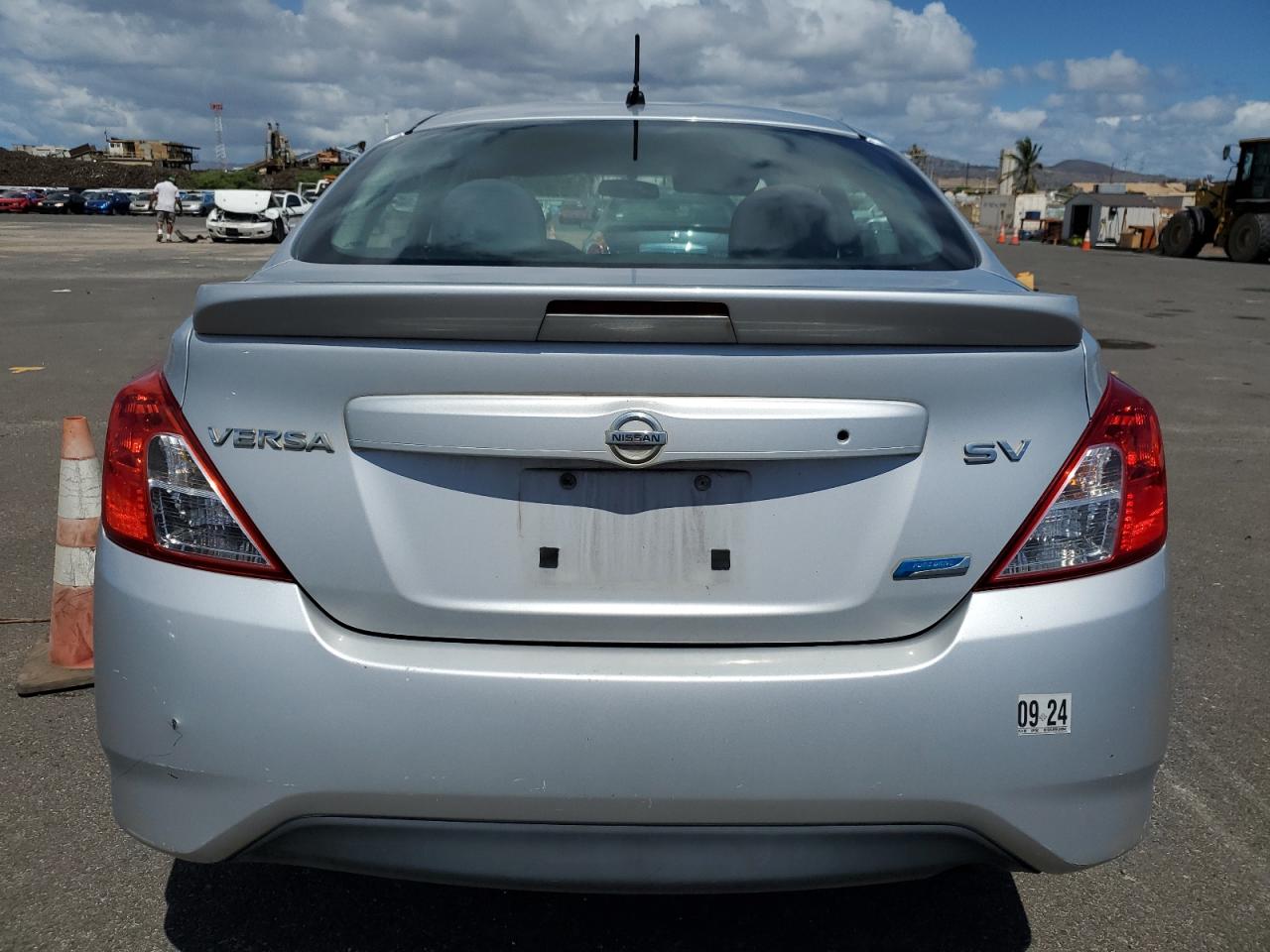 2015 Nissan Versa S VIN: 3N1CN7AP9FL898549 Lot: 75170604