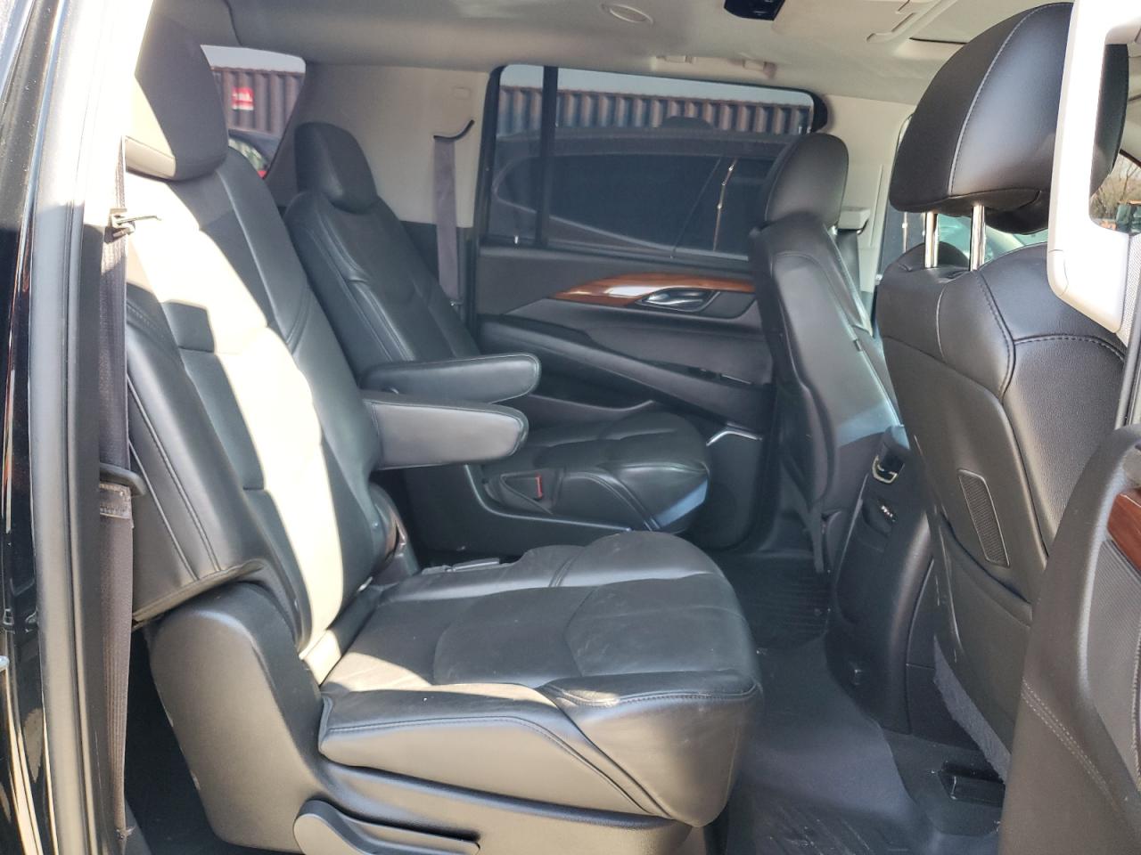 2015 Cadillac Escalade Esv Luxury VIN: 1GYS4SKJ9FR542730 Lot: 77007934