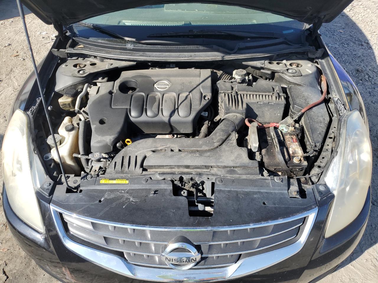 2012 Nissan Altima - Image 11