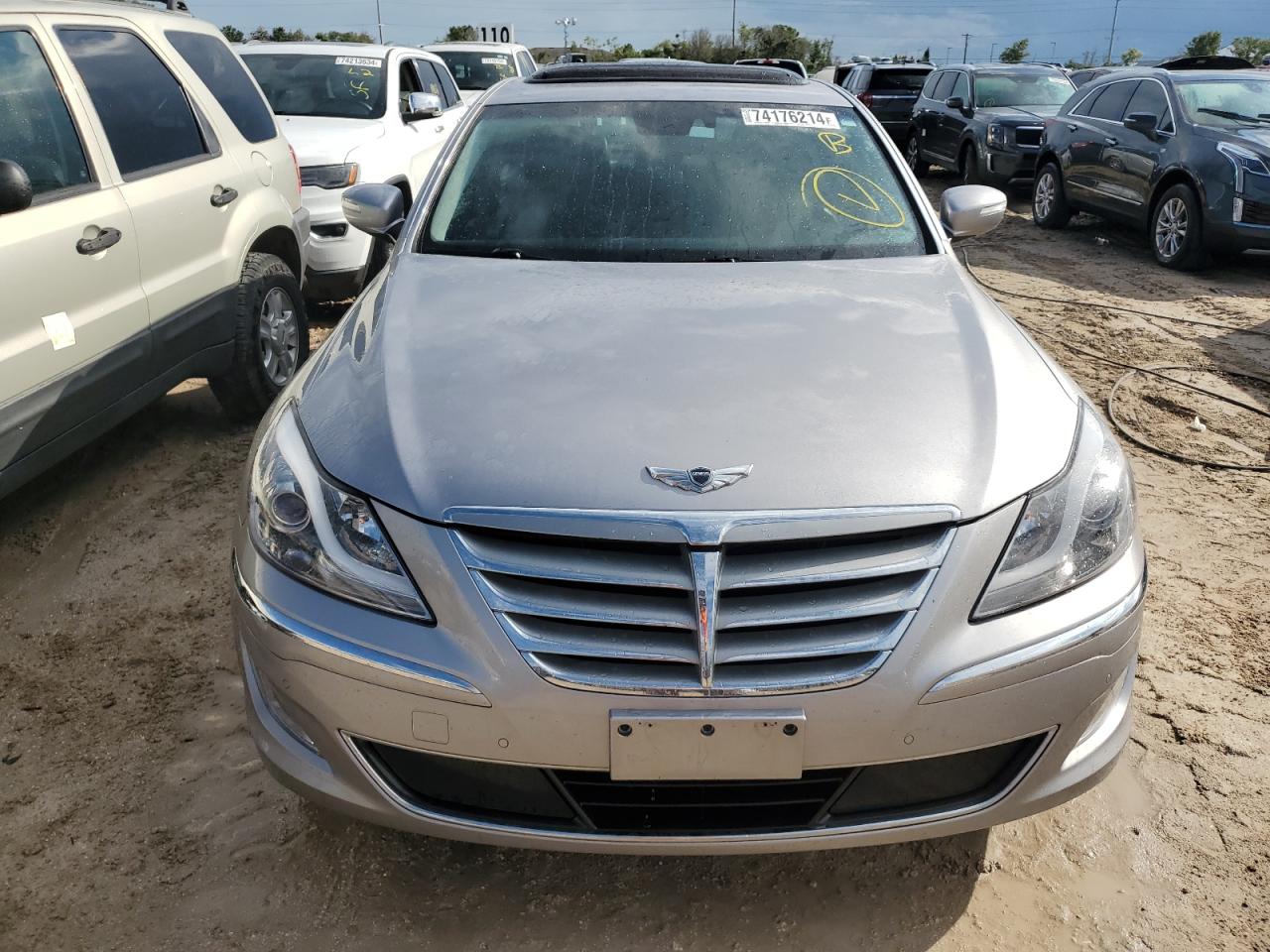 2013 Hyundai Genesis - Image 5