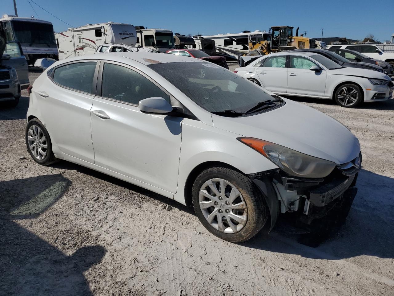 2011 Hyundai Elantra - Image 4