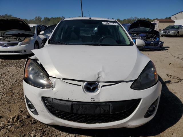 Хэтчбеки MAZDA 2 2013 Белы