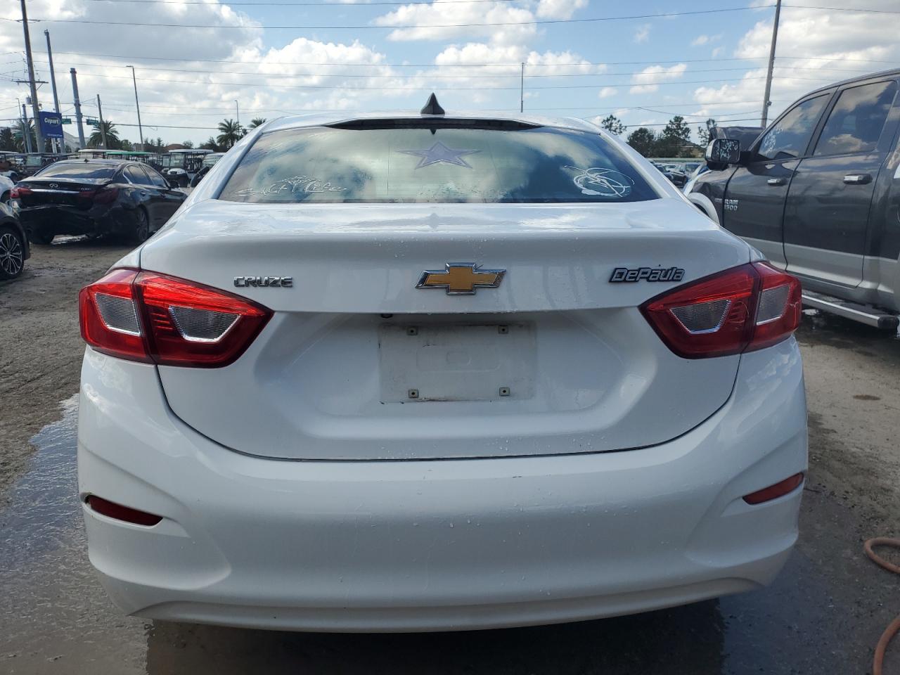 2019 Chevrolet Cruze Ls VIN: 1G1BC5SM2K7120897 Lot: 78475984