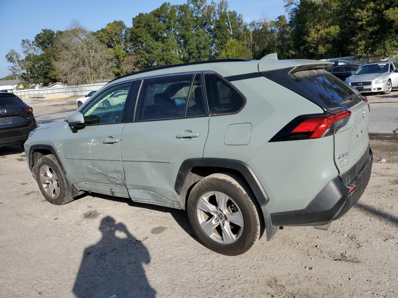 2021 Toyota RAV 4 - Image 2