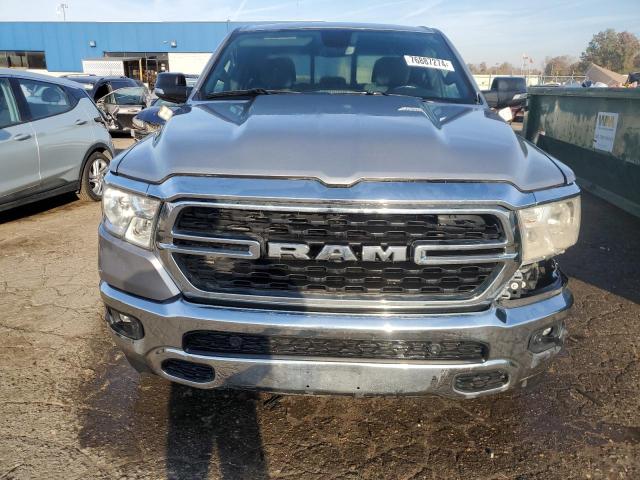  RAM 1500 2022 Srebrny
