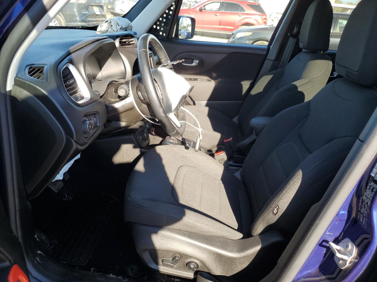 2021 Jeep Renegade - Image 7