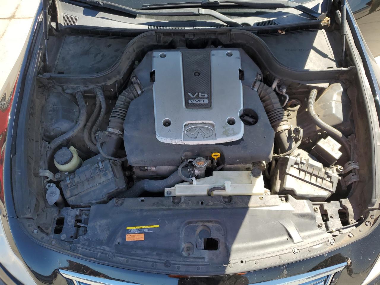 2012 Infiniti G - Image 11
