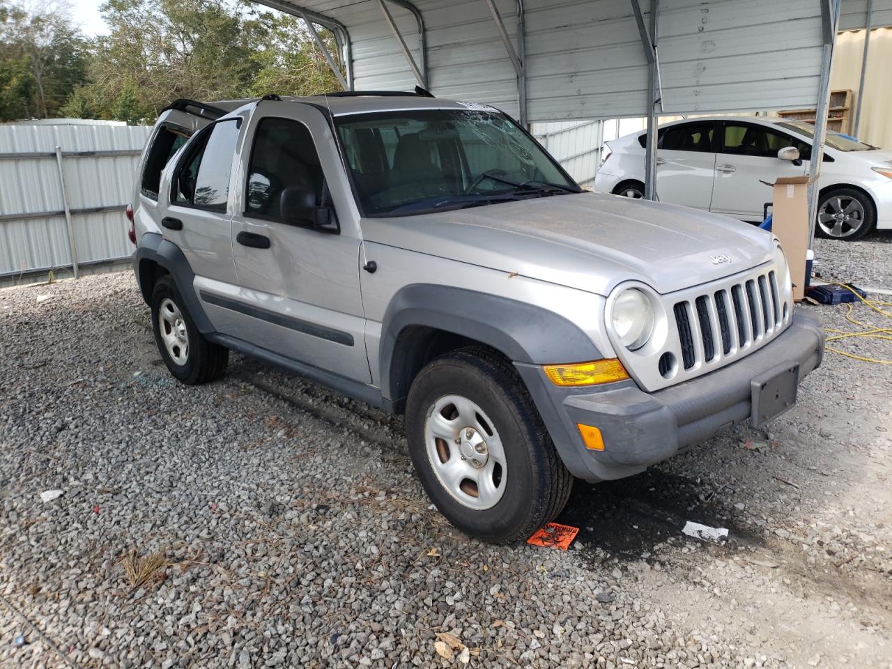2007 Jeep Liberty (North America) - Image 4