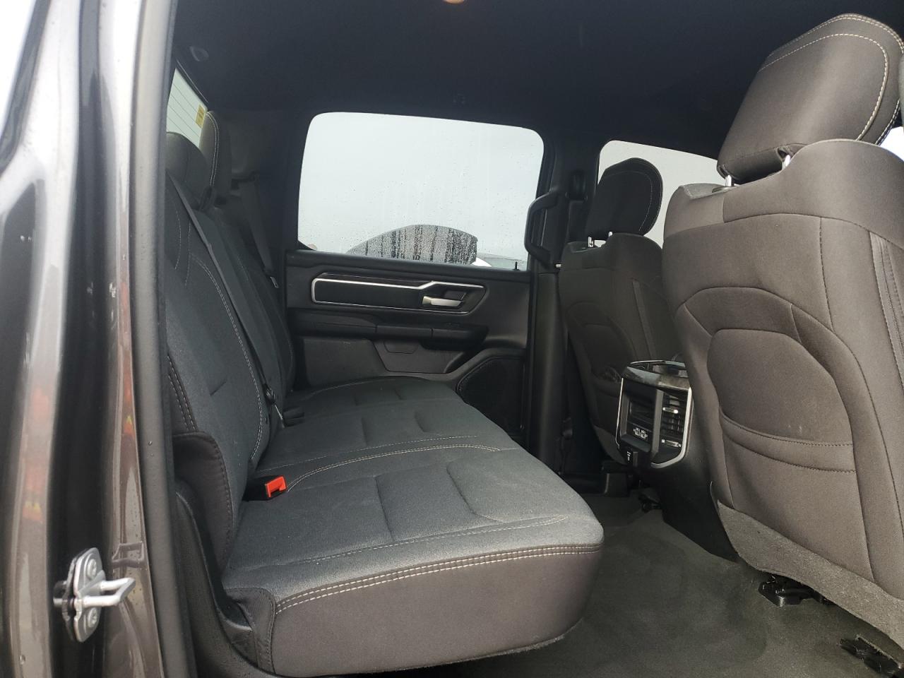 2022 RAM 1500 - Image 10