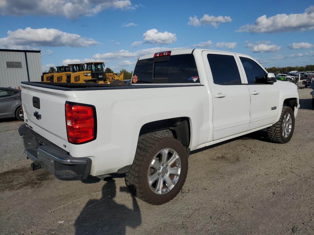 2015 Chevrolet Silverado - Image 3