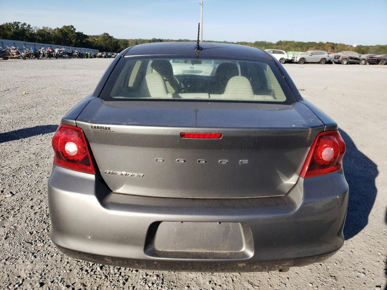 2012 Dodge Avenger - Image 6