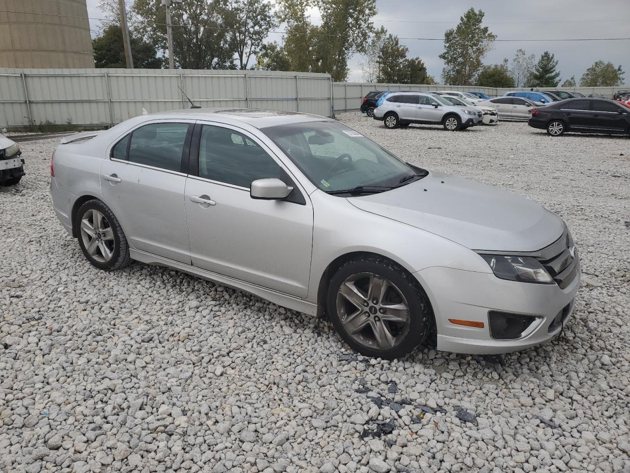 2011 Ford Fusion - Image 4