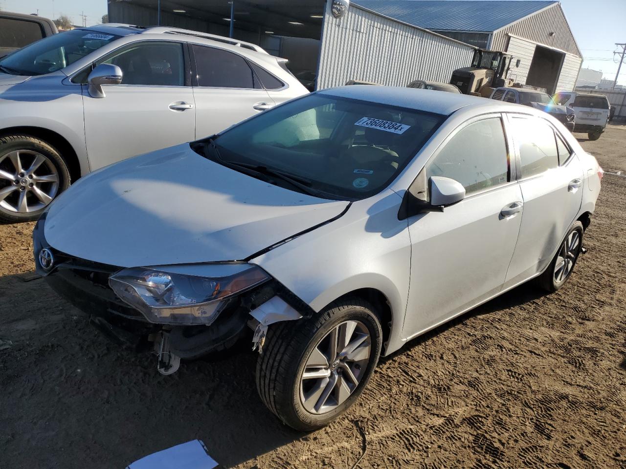 VIN 5YFBPRHE4FP267729 2015 TOYOTA COROLLA no.1