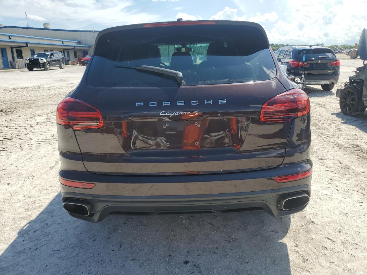 WP1AA2A22GKA13973 2016 Porsche Cayenne