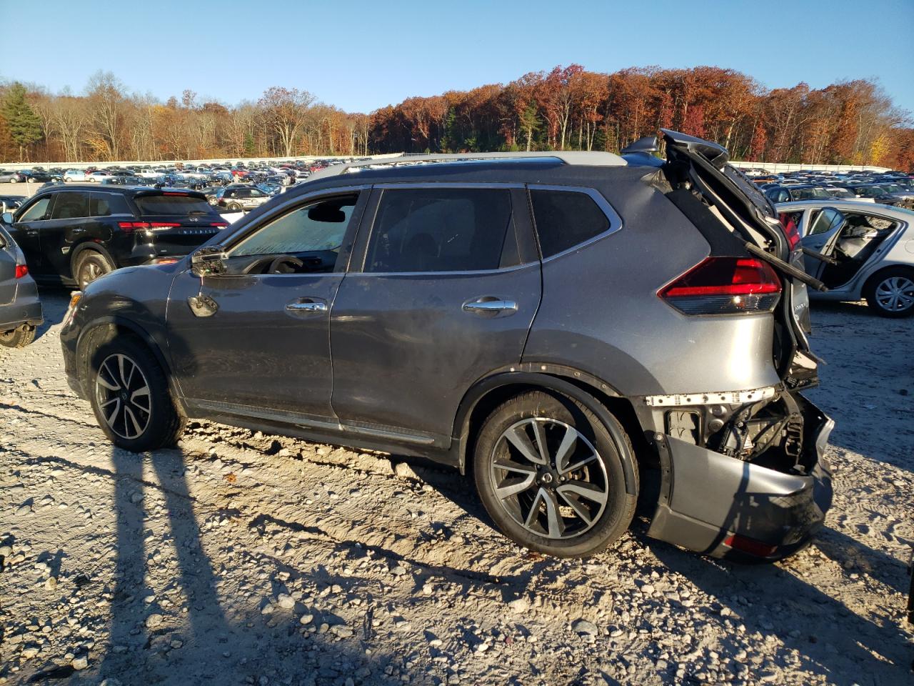 2020 Nissan Rogue - Image 2