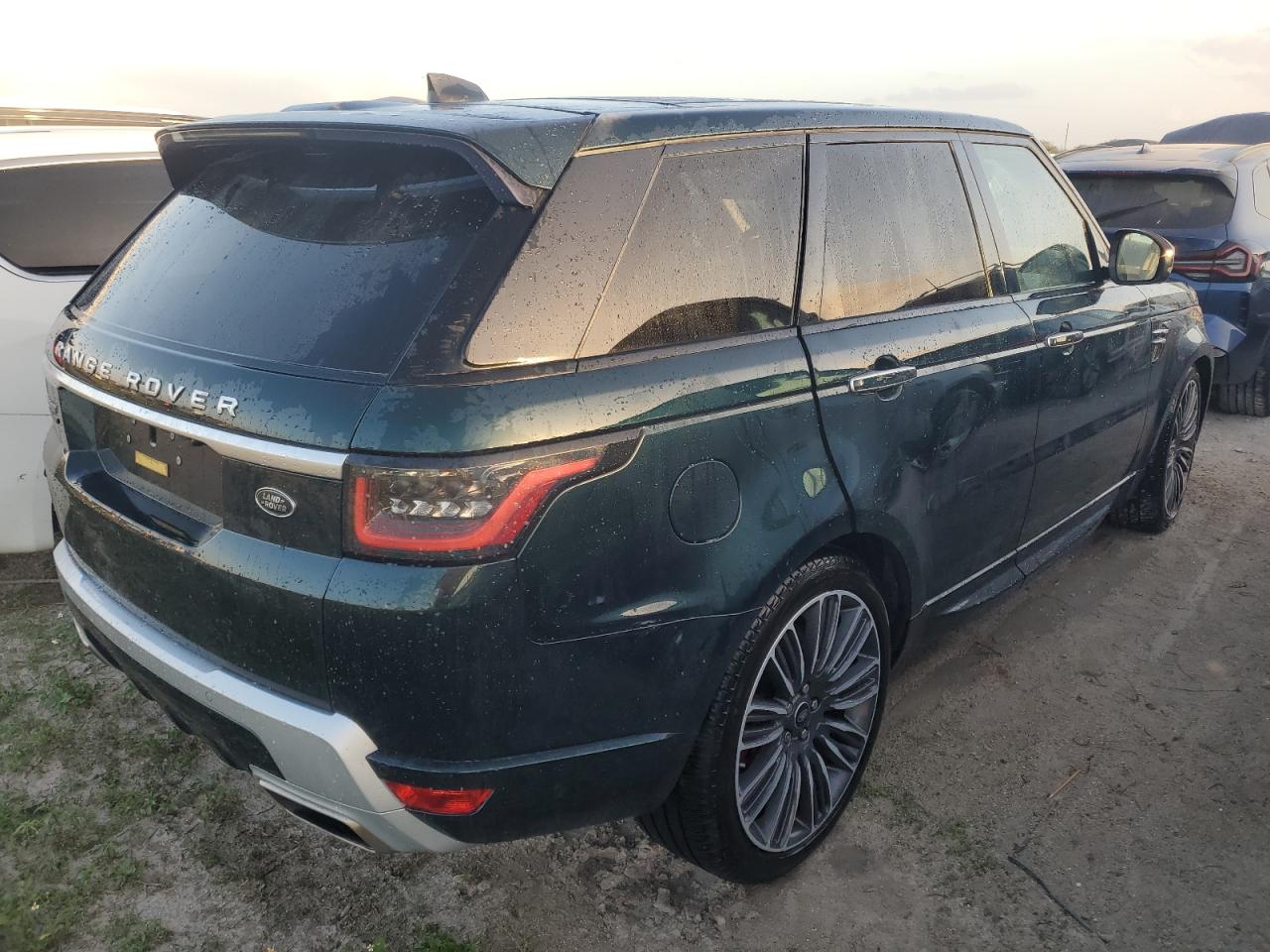 2021 Land Rover Range Rover - Image 3