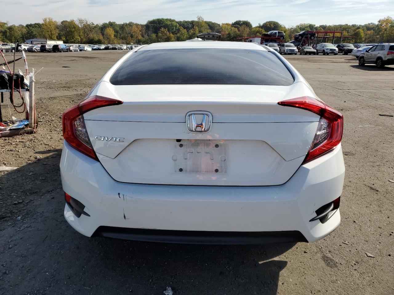 2HGFC2F50JH586732 2018 Honda Civic Lx