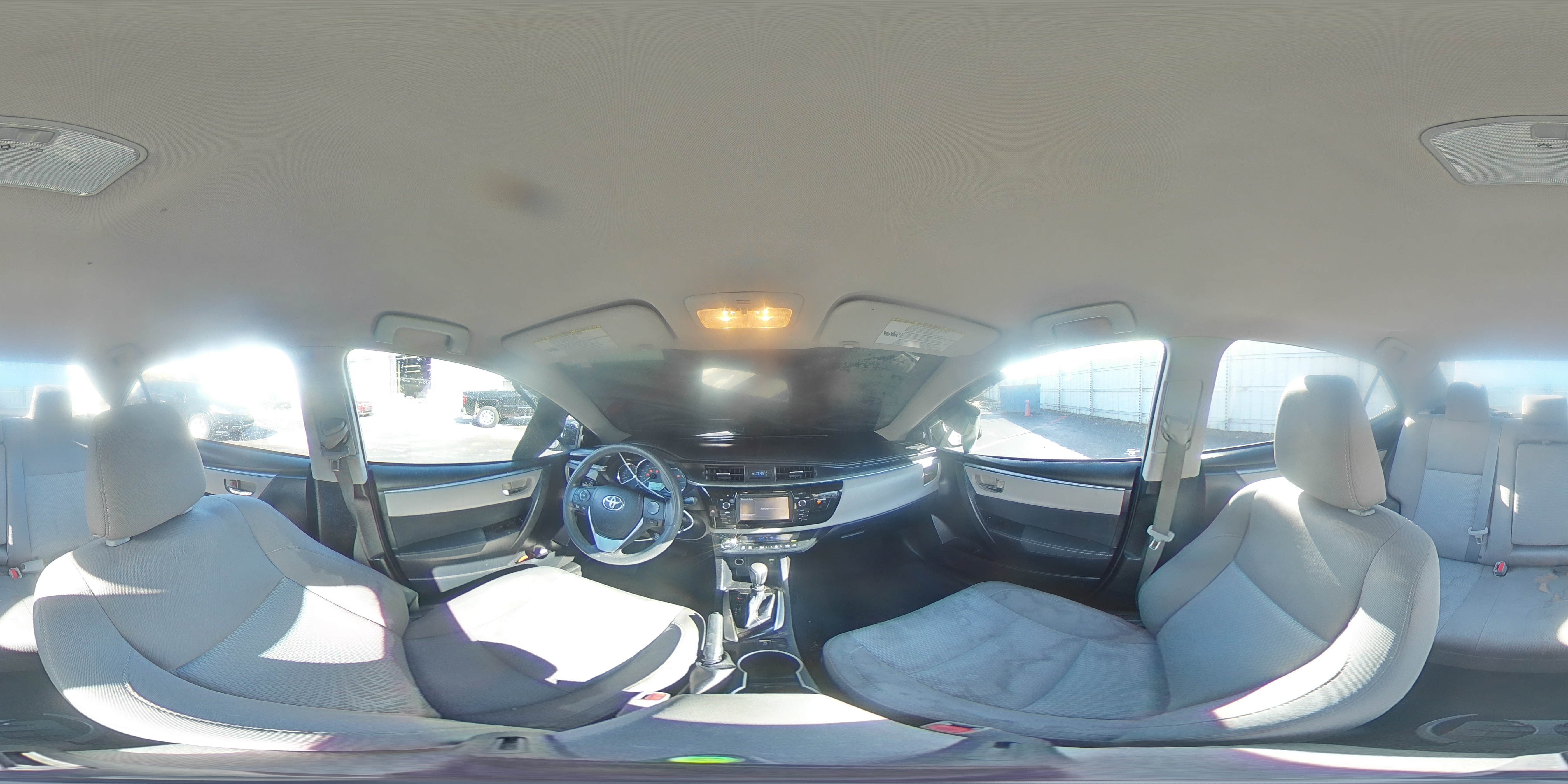 2016 Toyota Corolla - Image 13