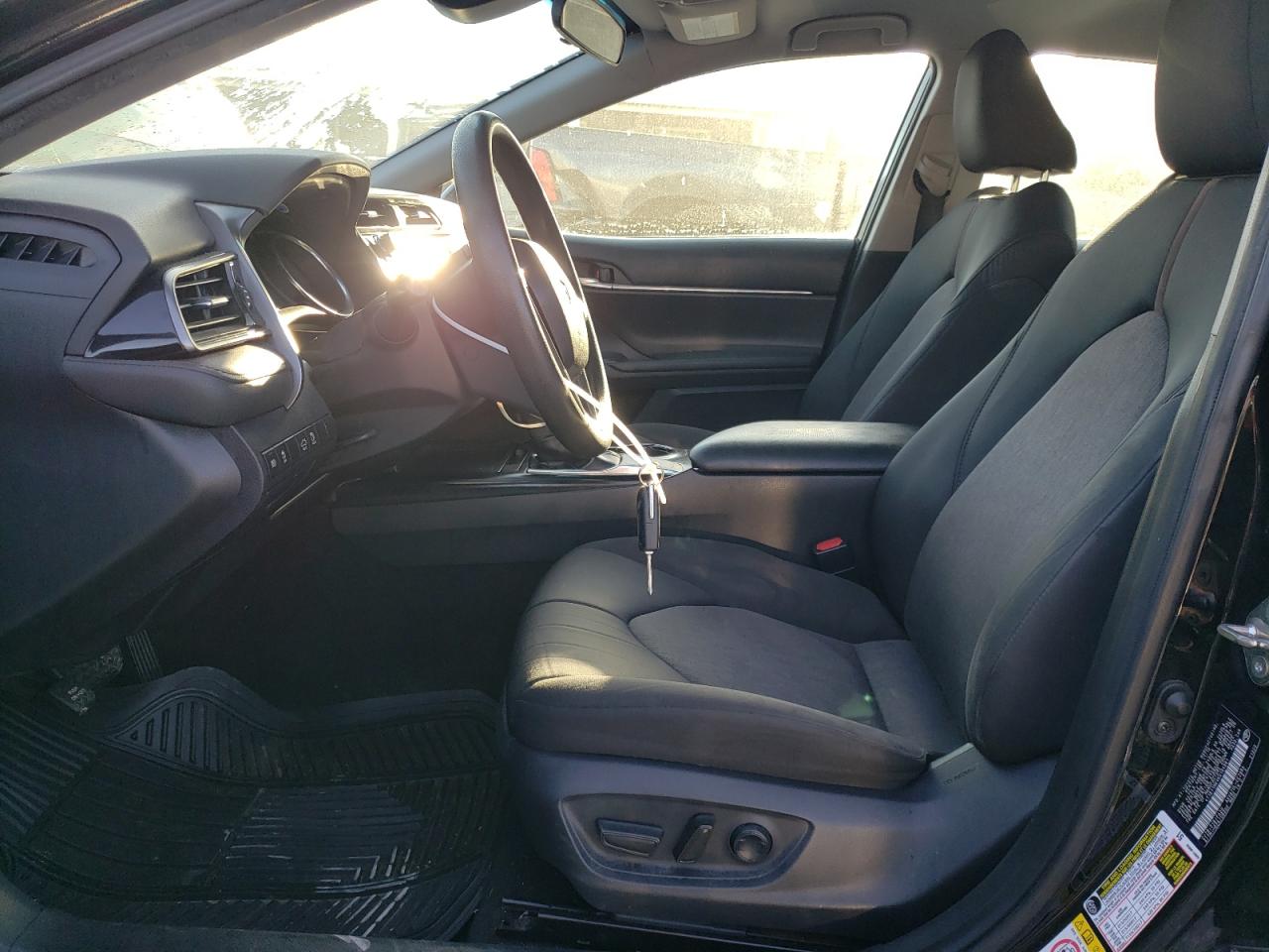 2019 Toyota Camry L VIN: 4T1B11HK4KU194881 Lot: 73210634